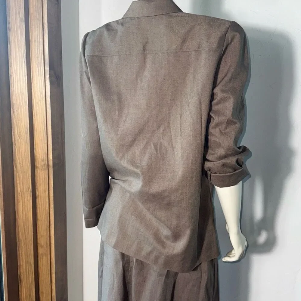Vintage 80’s Brown Beige Linen Blend Oversized Bold Shoulder Double Breasted Wom
